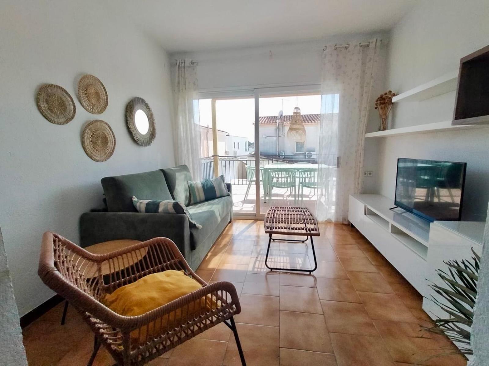 Gorgot P1 I Apartamento Con Terraza Y Piscina Comunitaria Cerca De La Playa Empuriabrava Exterior foto